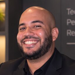 Arturo Díaz Lora